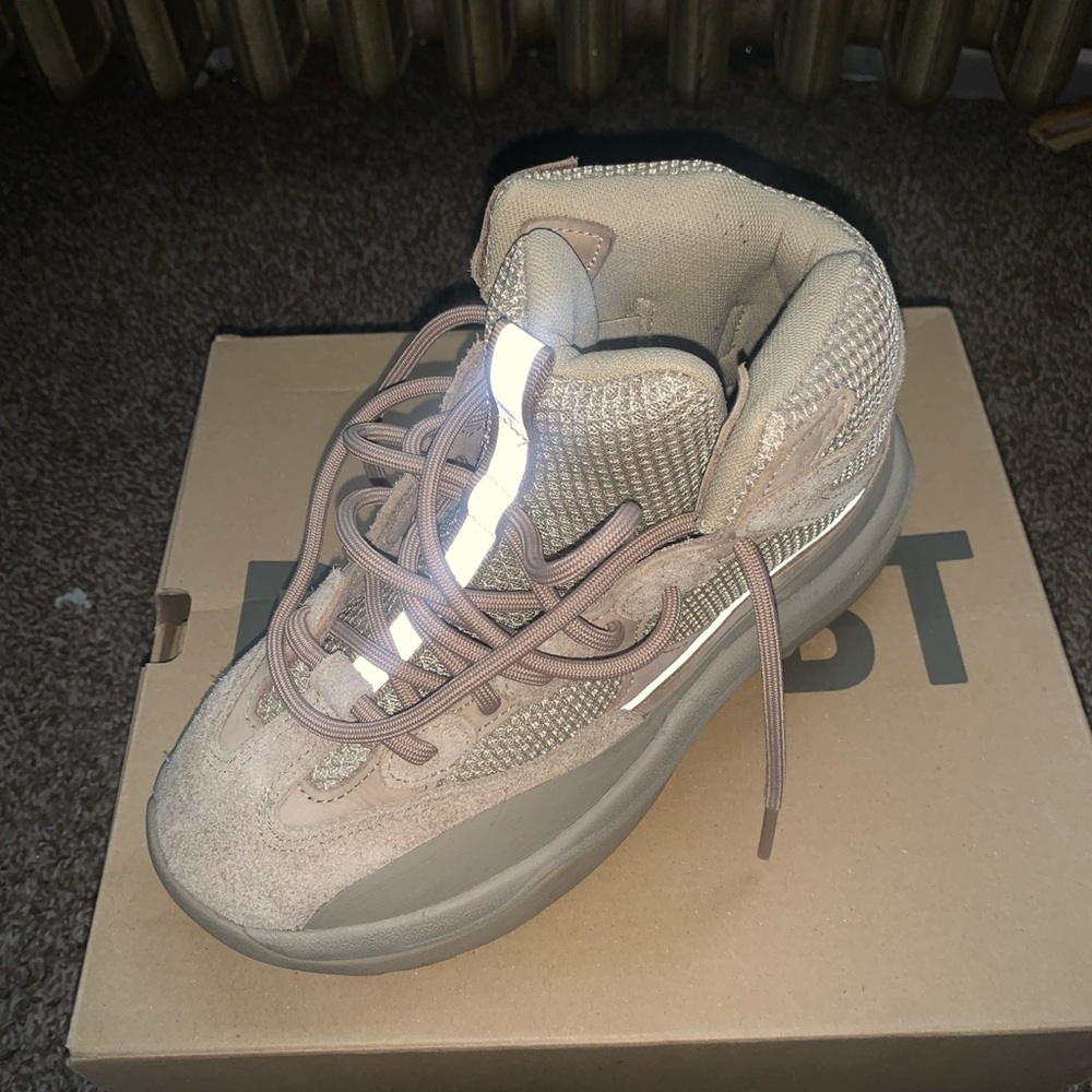 Yeezy desert boot